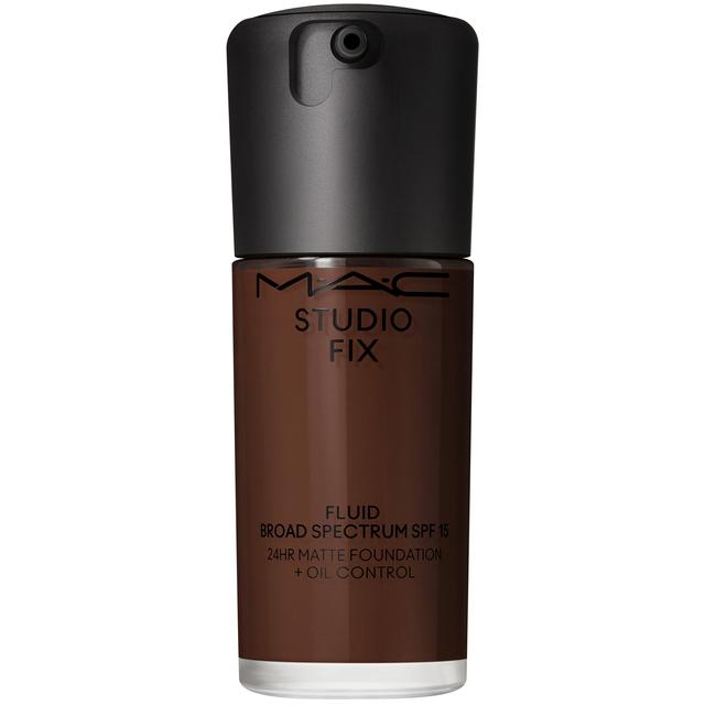 MAC Studio Fix Fluid Broad Spectrum SPF15 Foundation 30ml (Various Shades) - NW57 on Productcaster.