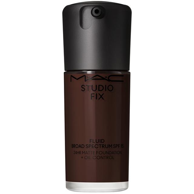 MAC Studio Fix Fluid Broad Spectrum SPF15 Foundation 30ml (Various Shades) - NW65 on Productcaster.