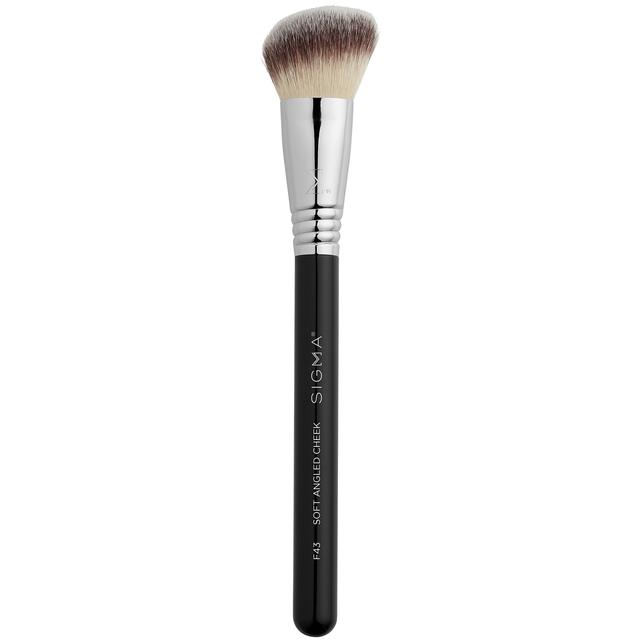 Sigma F43 Soft Angled Cheek Brush on Productcaster.