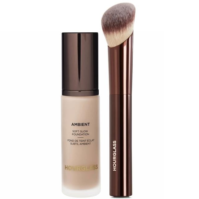 Hourglass Soft Glow Foundation and Soft Glow Foundation Brush Bundle 30ml (Various Shades) - 3 on Productcaster.