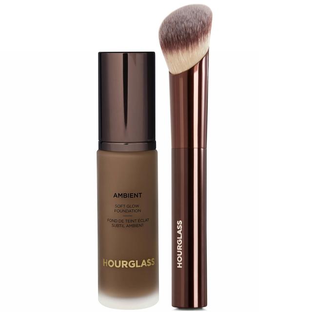 Hourglass Soft Glow Foundation and Soft Glow Foundation Brush Bundle 30ml (Various Shades) - 15 on Productcaster.