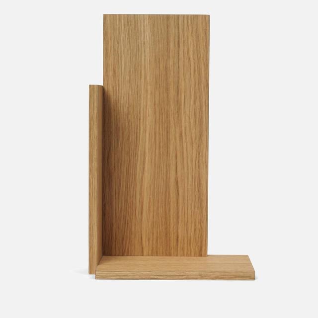 Ferm Living Stagger Shelf - Tall - Oiled Oak Brown on Productcaster.