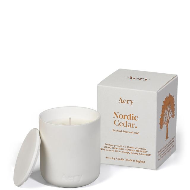 AERY Nordic Cedar Candle 280g on Productcaster.