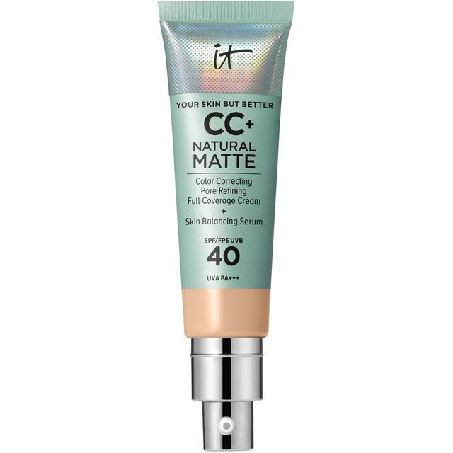 iT Cosmetics Your Skin But Better CC+ Natural Matte 32 ml (Various Shades) - Light Medium on Productcaster.