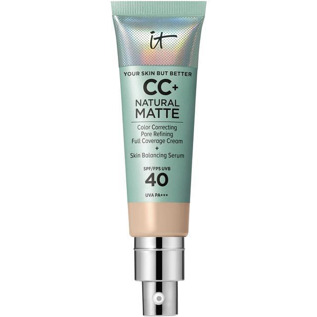 iT Cosmetics Your Skin But Better CC+ Natural Matte 32 ml (Various Shades) - Fair Light on Productcaster.