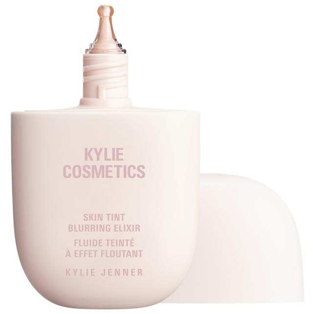 Kylie Cosmetics Skin Tint Blurring Elixir Foundation 30ml (Various Shades) - 2W Warm on Productcaster.