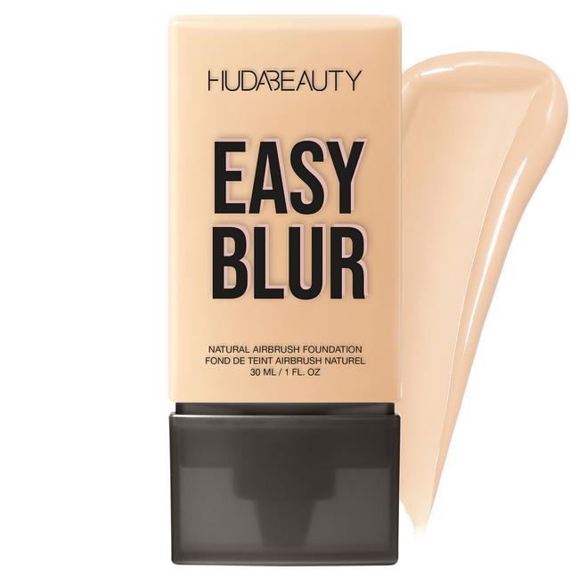 Huda Beauty Easy Blur Foundation 30ml (Various Shades) - 140G Cashew on Productcaster.