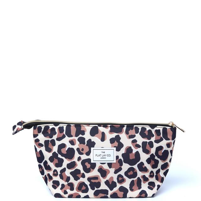 The Flat Lay Co. Essential Pouch in Leopard on Productcaster.