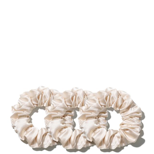 SILKE London Hair Scrunchies - Cream on Productcaster.