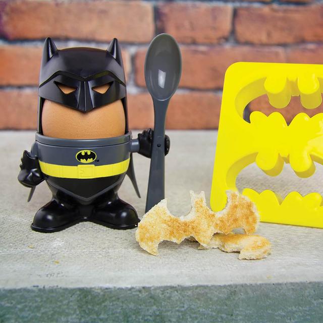 Batman Eibecher und Toastschneider on Productcaster.