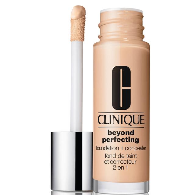 Clinique Beyond Perfecting Foundation and Concealer 30ml (Various Shades) - Alabaster on Productcaster.