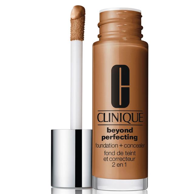 Clinique Beyond Perfecting Foundation and Concealer 30ml (Various Shades) - Golden on Productcaster.