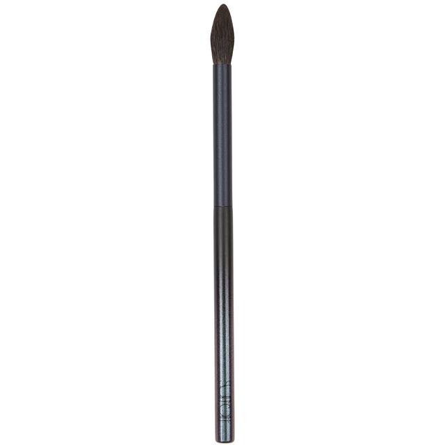 Surratt Artistique Smokey Eye Brush Petite on Productcaster.