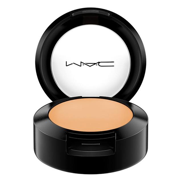 MAC Studio Finish SPF 35 Concealer (διάφορες αποχρώσεις) - NC42 on Productcaster.