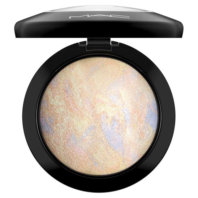 MAC Mineralize Skinfinish Highlighter (Various Shades) - Lightscapade on Productcaster.