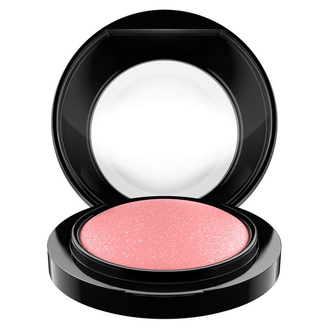 MAC Mineralize Blush (Various Shades) - Dainty on Productcaster.