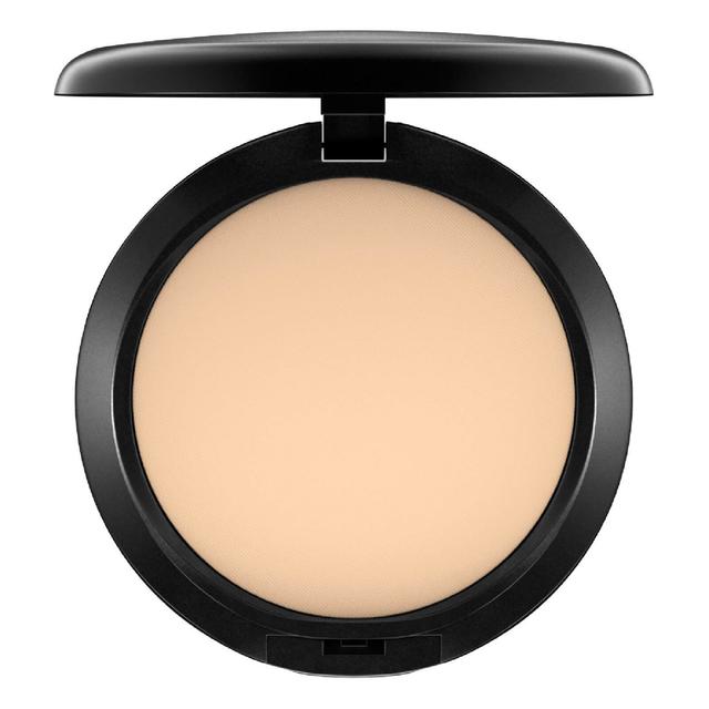 MAC Studio Fix Powder Plus Foundation (Various Shades) - C4.5 on Productcaster.