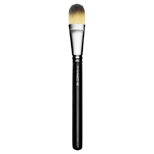 MAC 190 Foundation Brush on Productcaster.