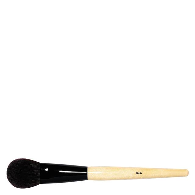 Bobbi Brown Blush Brush on Productcaster.