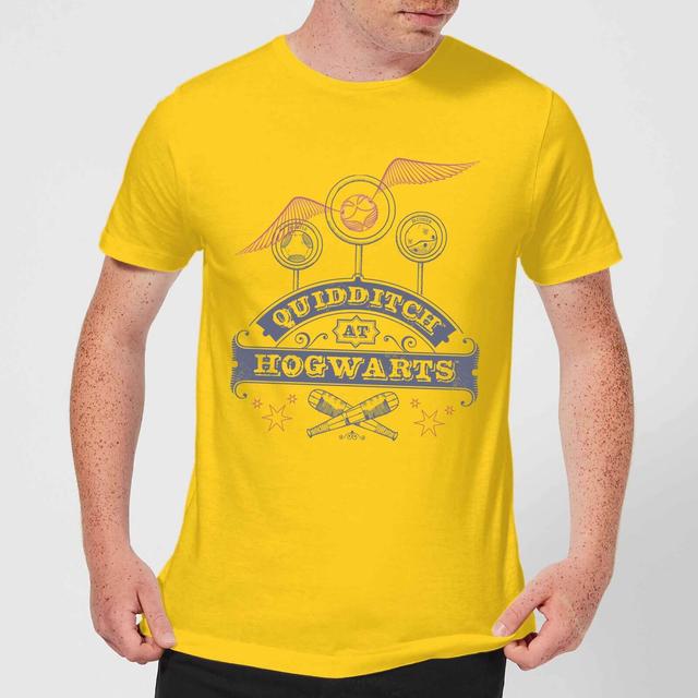 Harry Potter Quidditch At Hogwarts Men's T-Shirt - Yellow - S on Productcaster.