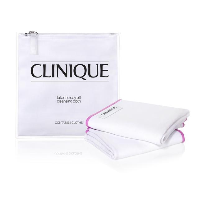 Clinique Take The Day Off Cleansing Cloth on Productcaster.