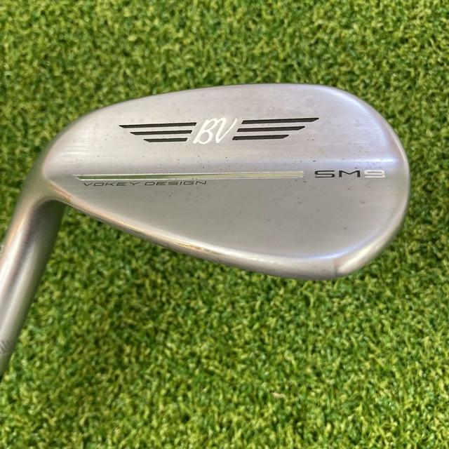 Titleist Vokey SM9 Golf Wedge Tour Chrome - Used on Productcaster.