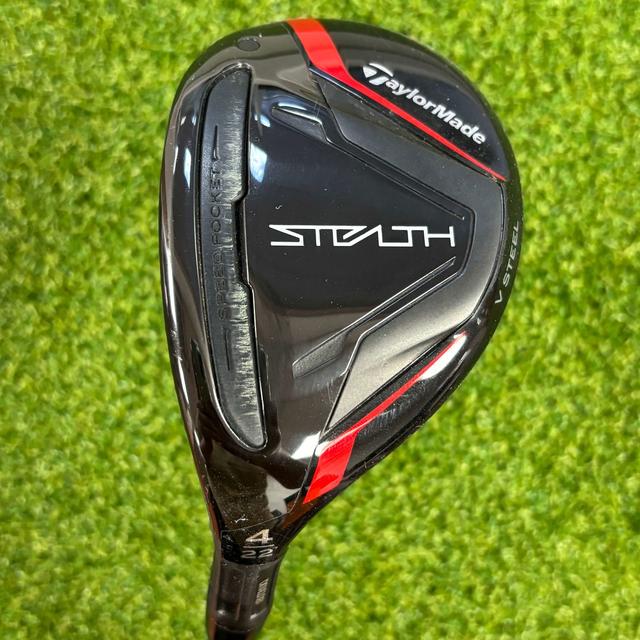 TaylorMade Stealth Golf Hybrid - Used on Productcaster.