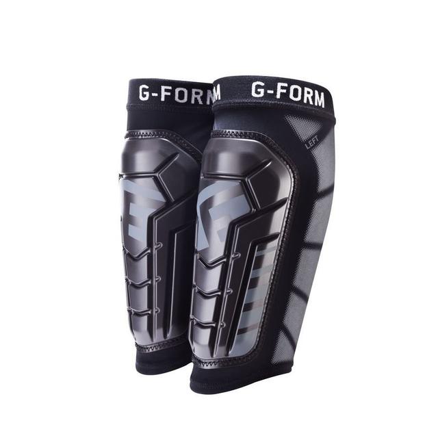 G-form Shin Pads Pro-s Vento - Black Kids, size Large/X-large 126-142 cm on Productcaster.