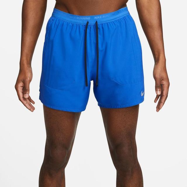 Nike Running Shorts Dri-fit Stride - Game Royal/black/reflect Silver, size XL: 158-170 cm on Productcaster.