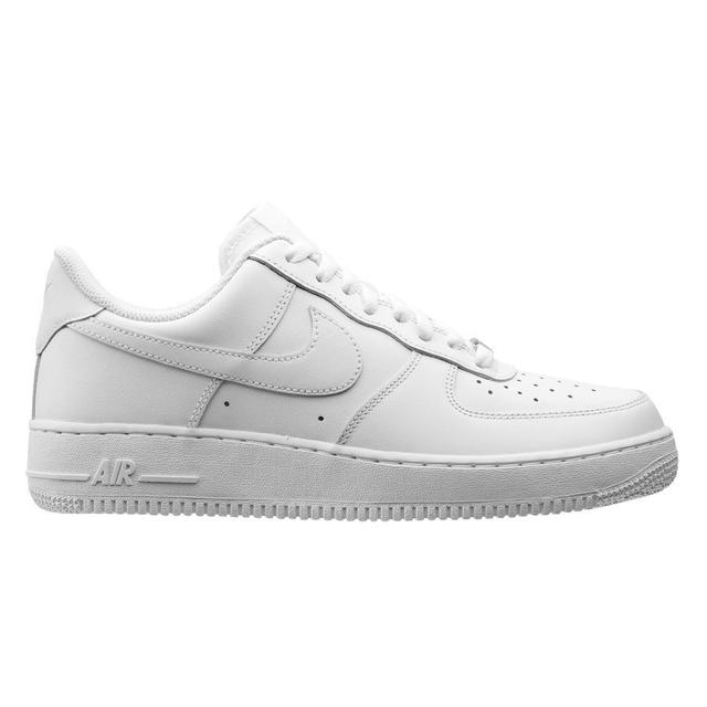 Nike Air Force 1 ́07 - Vit, storlek 39 on Productcaster.