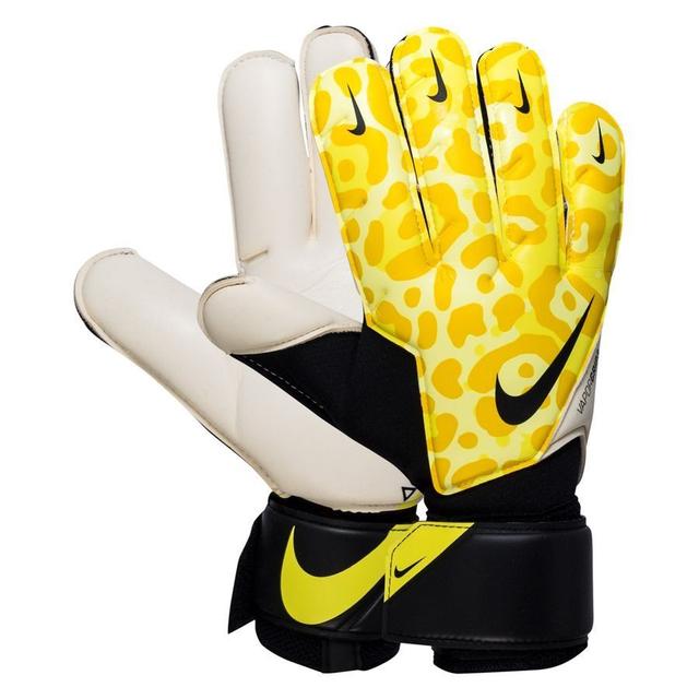 Nike Goalkeeper Gloves Vapor Grip 3 Alisson - Dynamic Yellow/black, size 9½ on Productcaster.