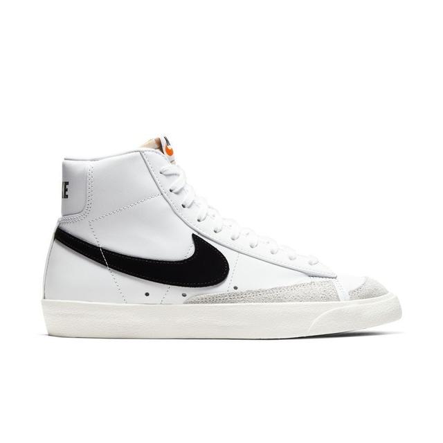 Nike Sneaker Blazer Mid '77 - White/Black Women, size 35½ on Productcaster.