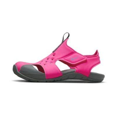 Nike Sunray Protect 2 Little Kids' HYPER PINK/FUCHSIA GLOW-SMOKE GREY, størrelse 32 on Productcaster.