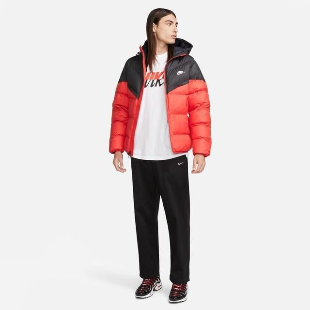 Nike Winter Jacket Storm-fit Windrunner Primaloft Puffer - University Red/black, size X-Small on Productcaster.