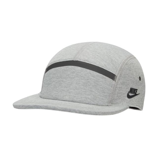 Nike Cap Fly Tech Fleece - Grau/schwarz, Größe Medium/Large on Productcaster.