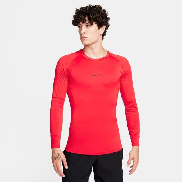 Nike Pro Baselayer Dri-FIT - Rød/Sort Langermet, størrelse Medium on Productcaster.