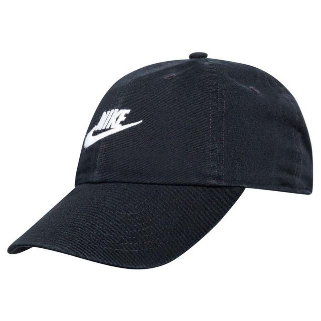 Nike Cap Club Futura - Black/white, size L/XL on Productcaster.