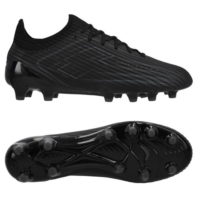 Lotto Solista 200 Viii Fg Blackout Pack - Black - Grass (Fg), size 47 on Productcaster.