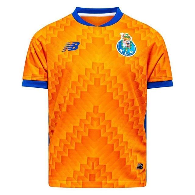 Fc Porto Away Shirt 2024/25 Kids - New Balance, size Boys Small/122 cm on Productcaster.