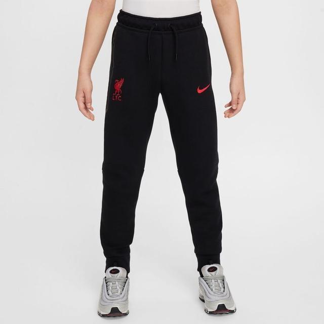 Liverpool Sweatpants Nsw Tech Fleece - Black/gym Red Kids - , size ['XL: 158-170 cm'] on Productcaster.