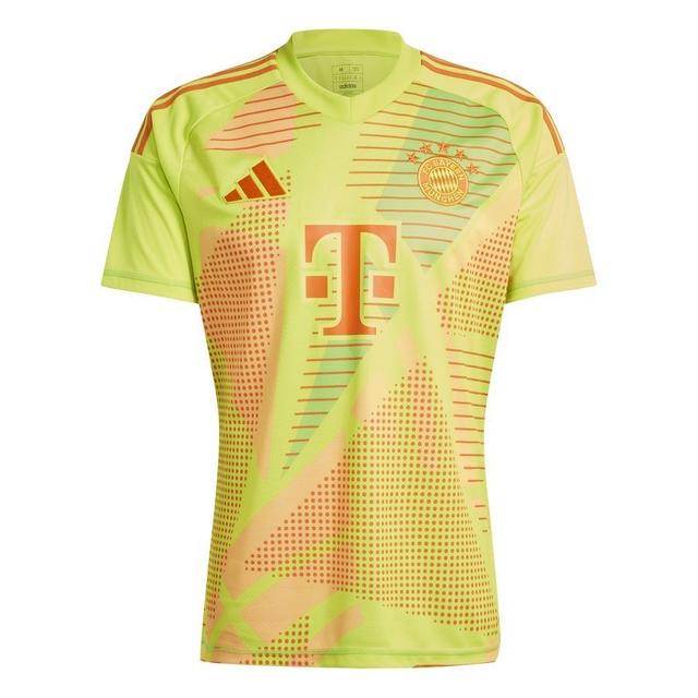 Bayern München Goalkeeper Shirt 2024/25 - , size ['Large'] on Productcaster.