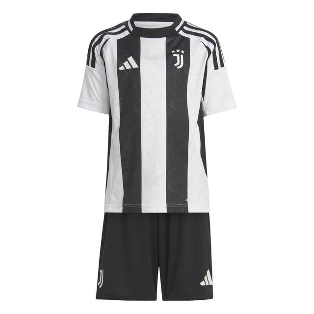 Juventus Home Shirt 2024/25 Mini-kit Kids - adidas, size 104cm on Productcaster.