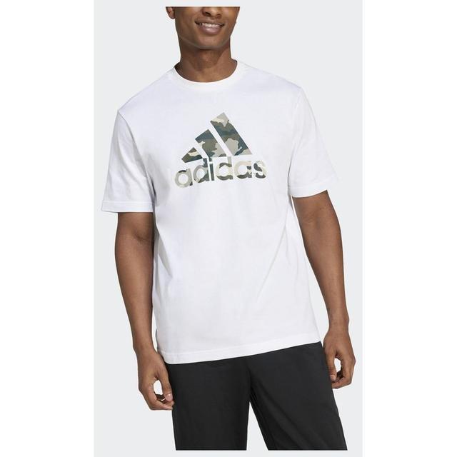 adidas Camo Badge Of Sport Graphic Tee, størrelse Small on Productcaster.