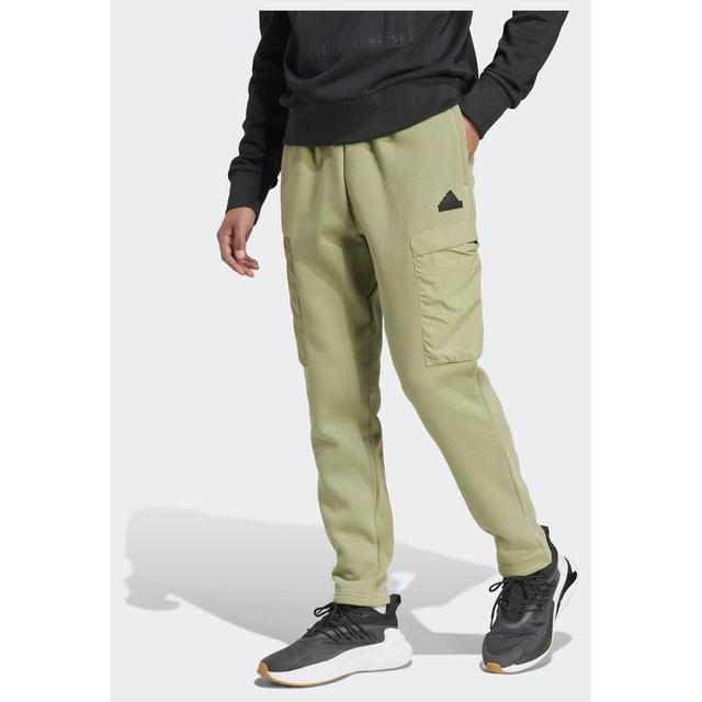 adidas City Escape Fleece Broek, maat Medium on Productcaster.