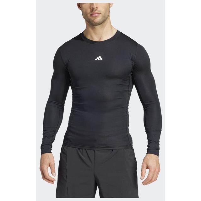 adidas Techfit Compression Training Long Sleeve Tee, størrelse X-Small on Productcaster.