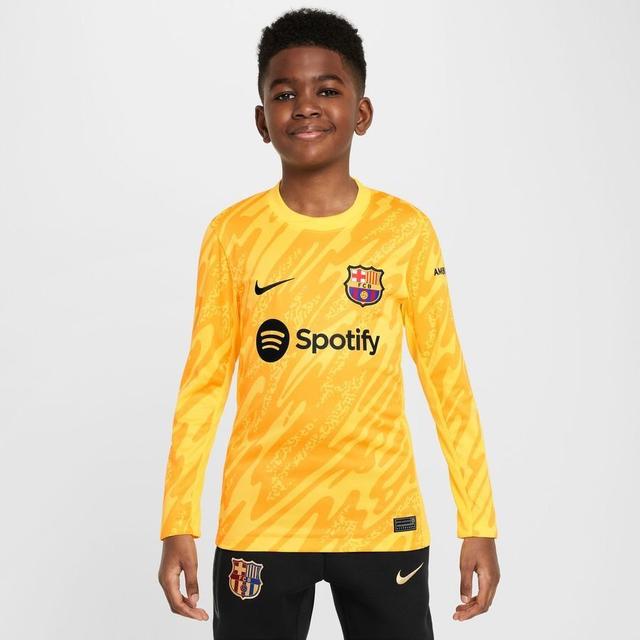 Barcelona Goalkeeper Shirt 2024/25 Kids Long Sleeves - Nike, size L: 147-158 cm on Productcaster.