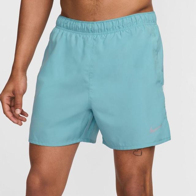 Nike Training Shorts Dri-FIT Challenger 5'' Brief - Turquoise/Glacier Blue/Reflect Silver, size Small on Productcaster.