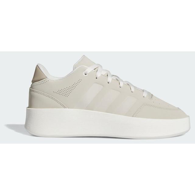 adidas Mullaly Low Schoenen, maat 44 on Productcaster.