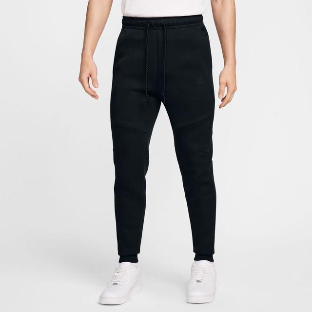 Nike Sweatpants Tech Fleece 24 - Black, size X-Large on Productcaster.