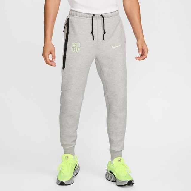 Barcelona Sweatpants Nsw Tech Fleece - Dk Grey Heather/barely Volt - Nike, size Small on Productcaster.